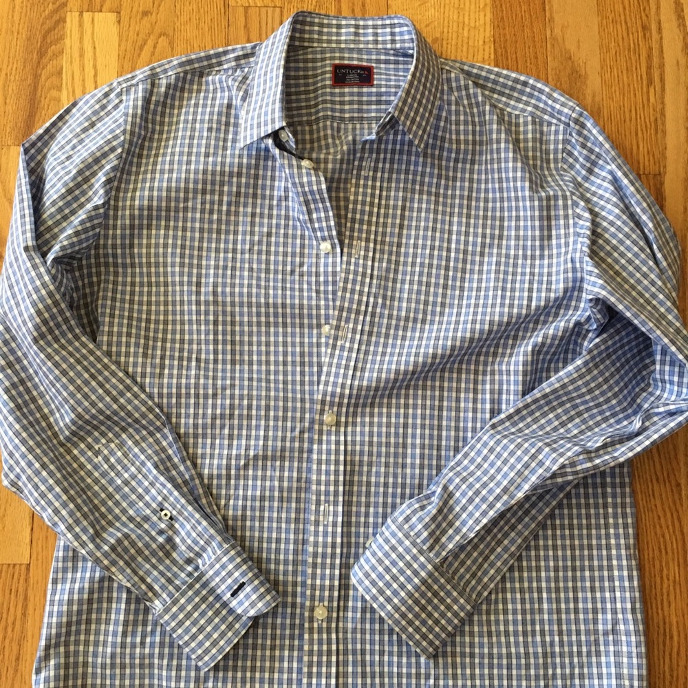 Men’s Untuckit Shirt Size Large. EUC